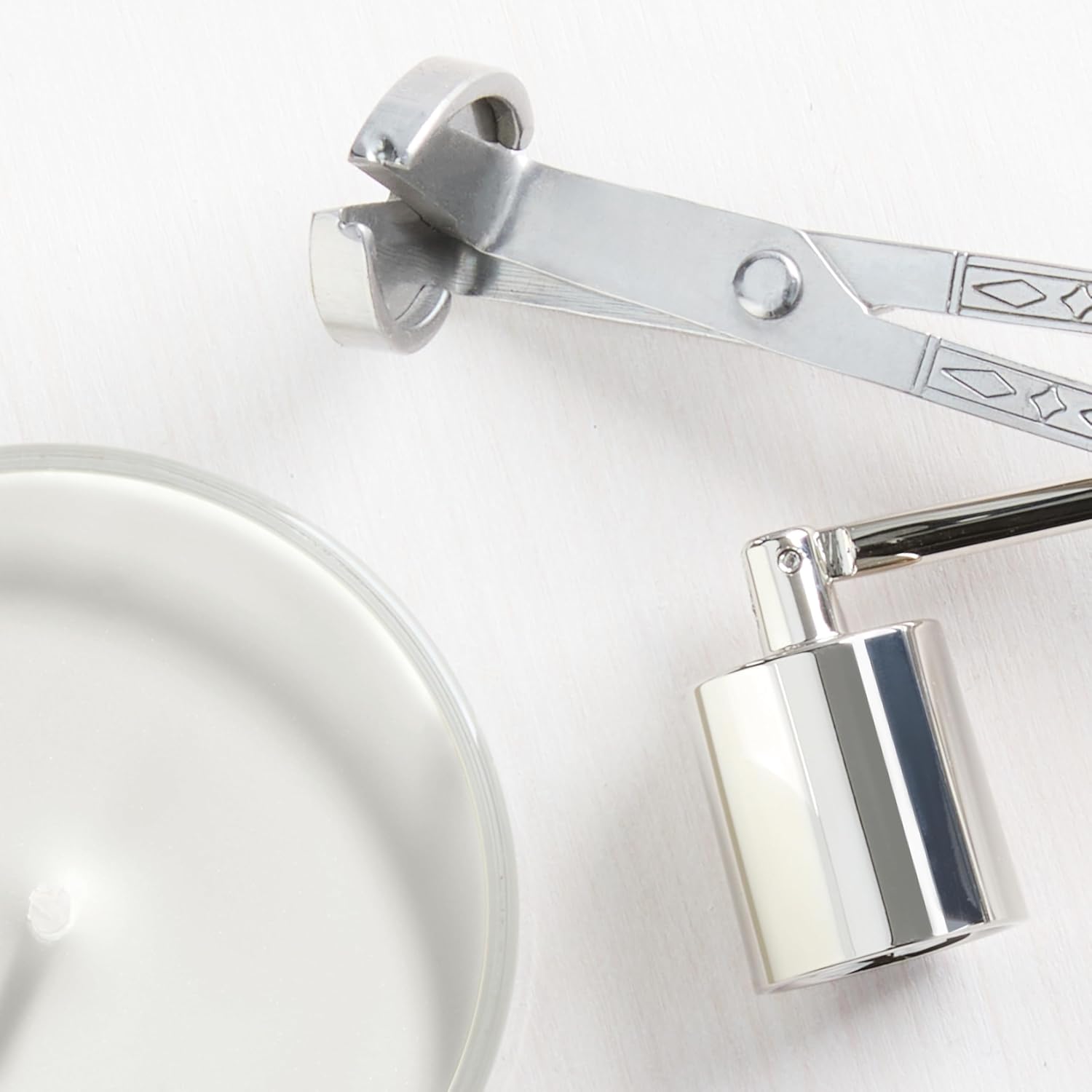 Outside: Luxe 3-wick candle