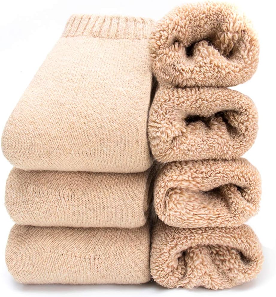 Ankle: Warm tan socks