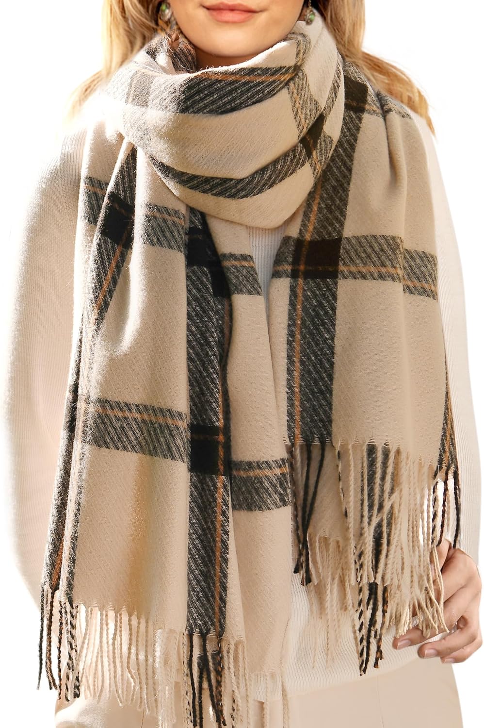 Outside: Oversized scarf
